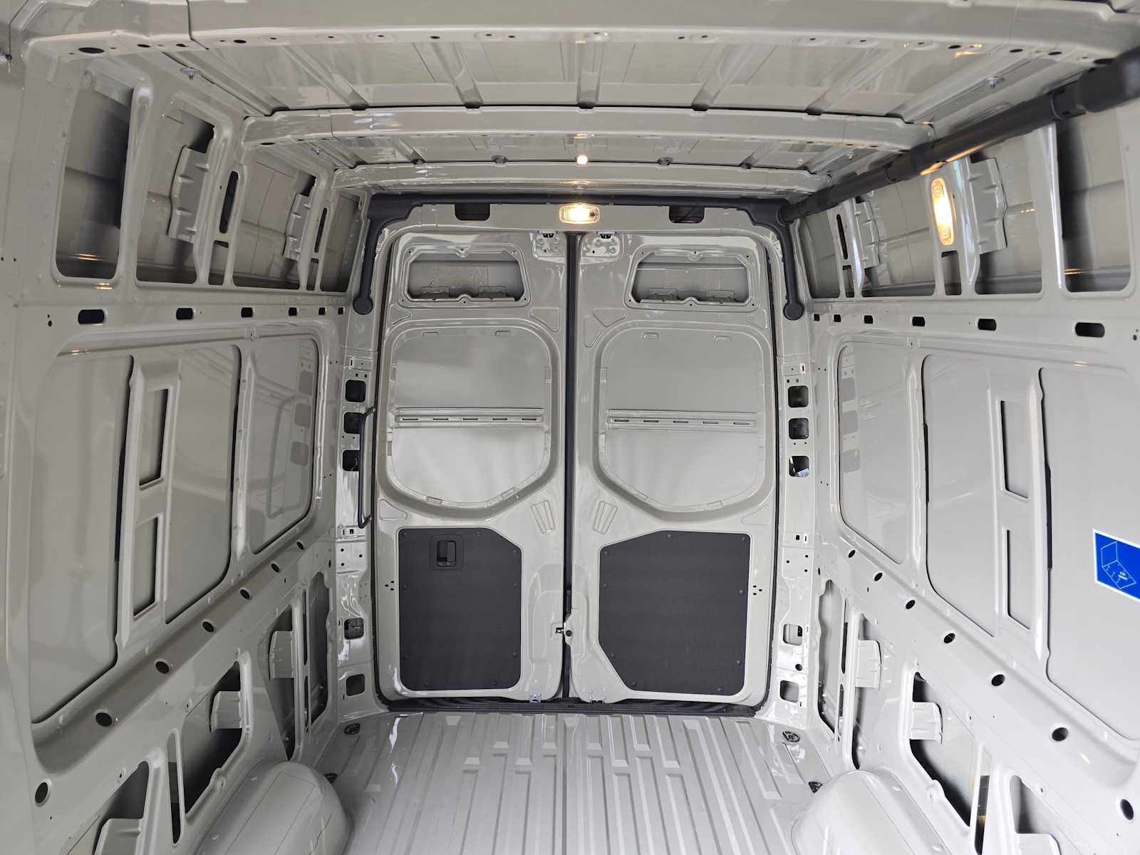Used 2026 Mercedes-Benz Sprinter 2500 image 16