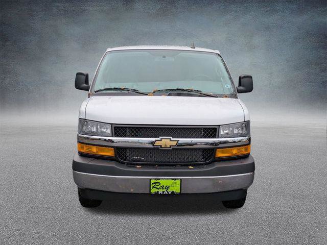 New 2025 Chevrolet Express 3500 w/ Driver Convenience Package image 9