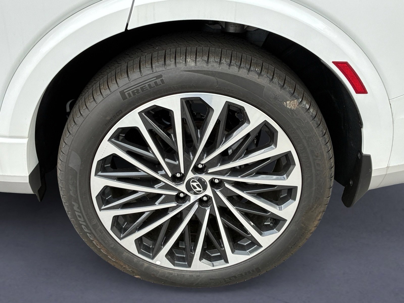 New 2026 Hyundai Palisade Calligraphy FWD image 9