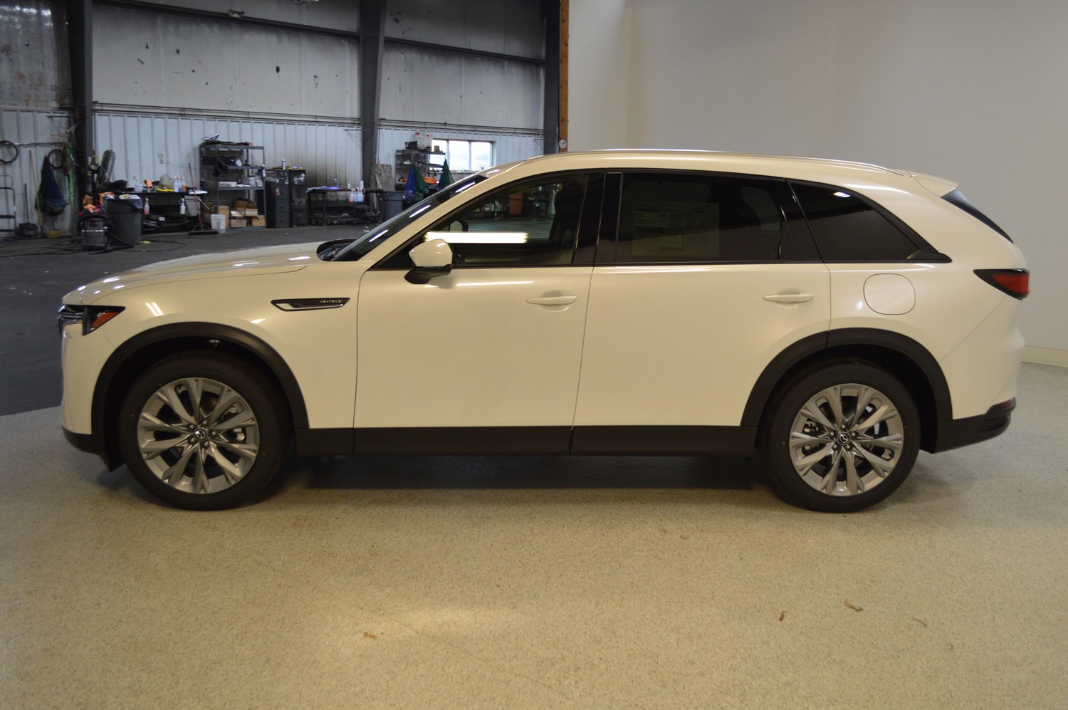 New 2026 MAZDA CX-90 3.3 Turbo w/ Preferred Package image 6