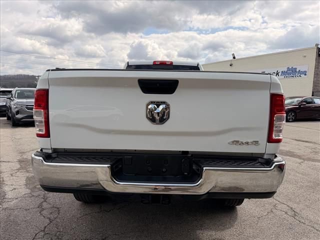 Used 2022 RAM 2500 Tradesman AWD/4WD image 7