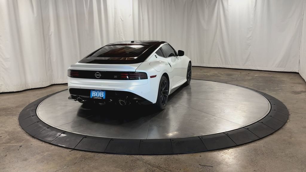 Used 2024 Nissan Z Performance w/ Floor Mat Package image 9