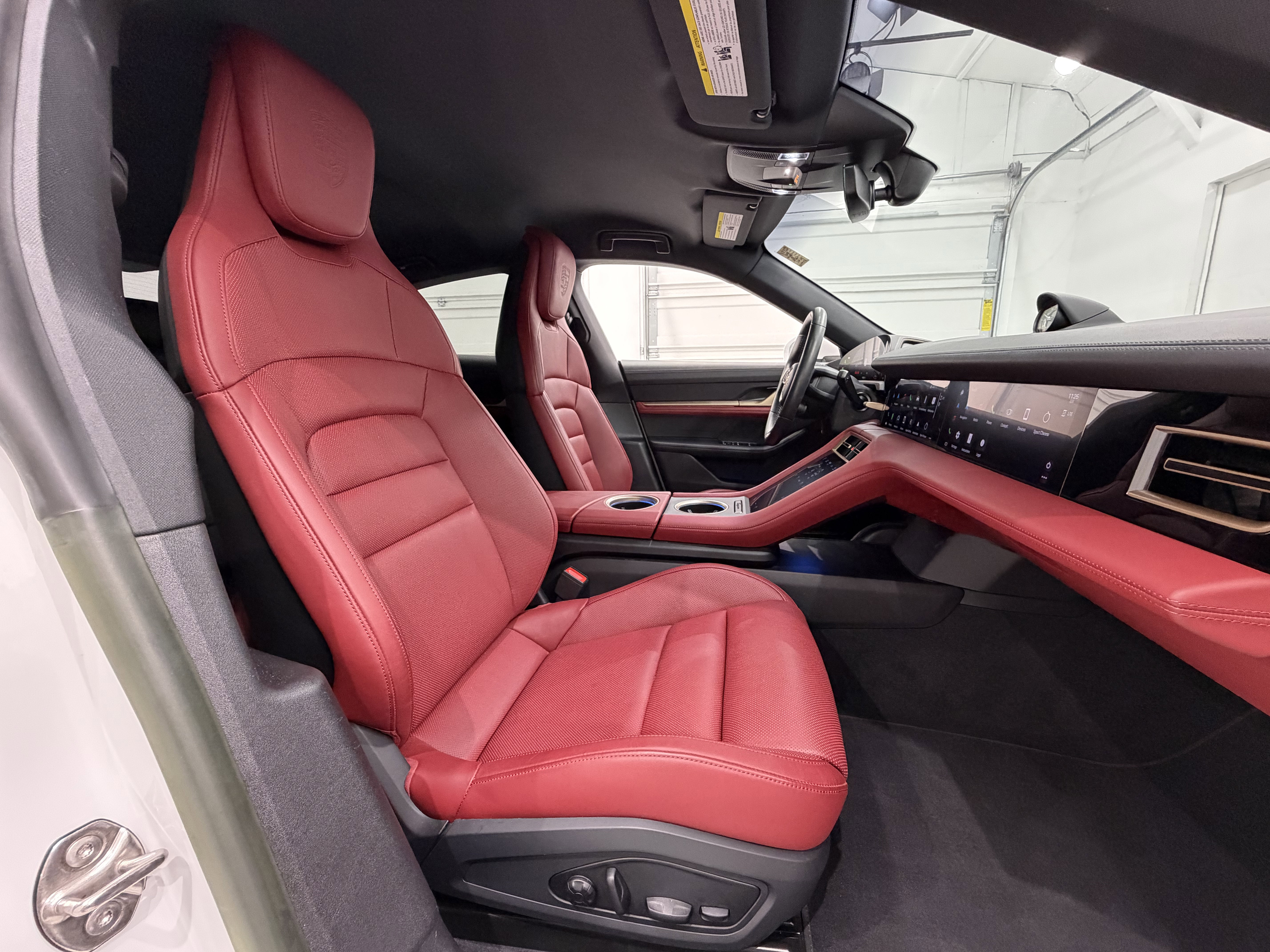 Certified 2023 Porsche Taycan 4S image 23