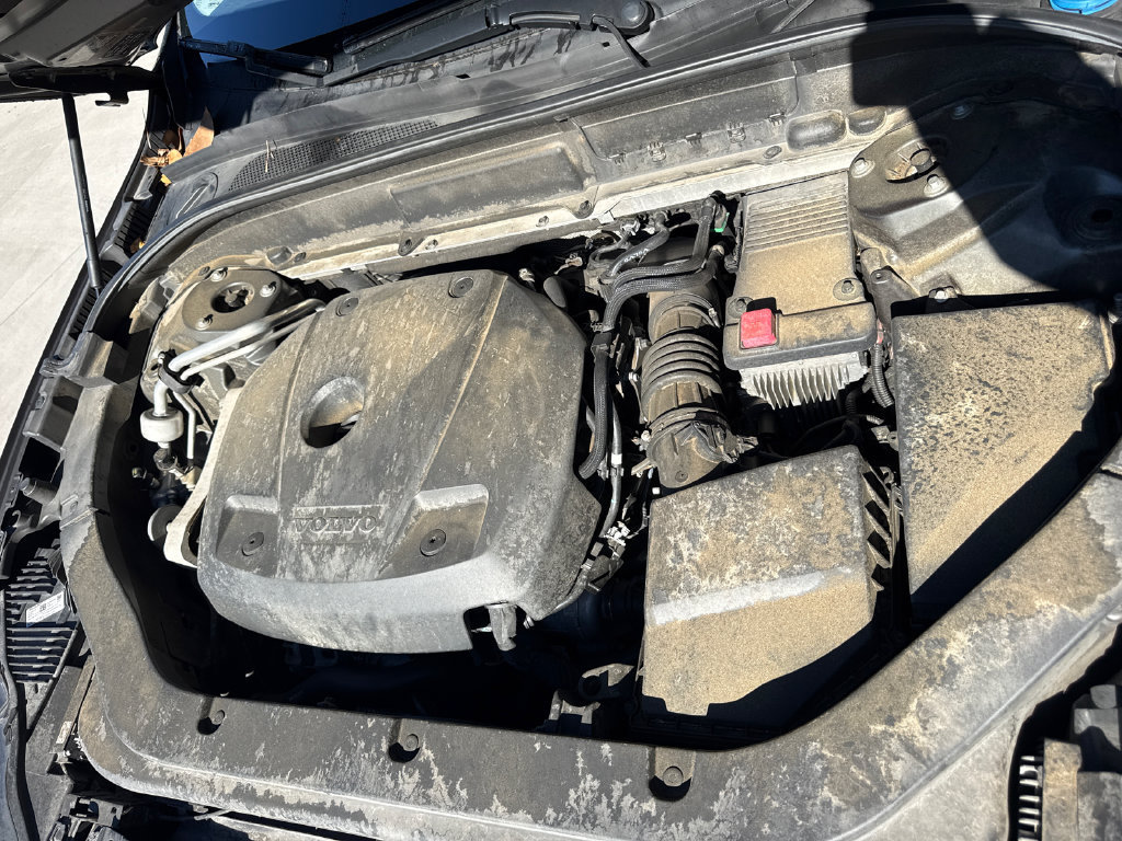 Used 2018 Volvo XC60 T6 Momentum w/ Advanced Package AWD/4WD image 35