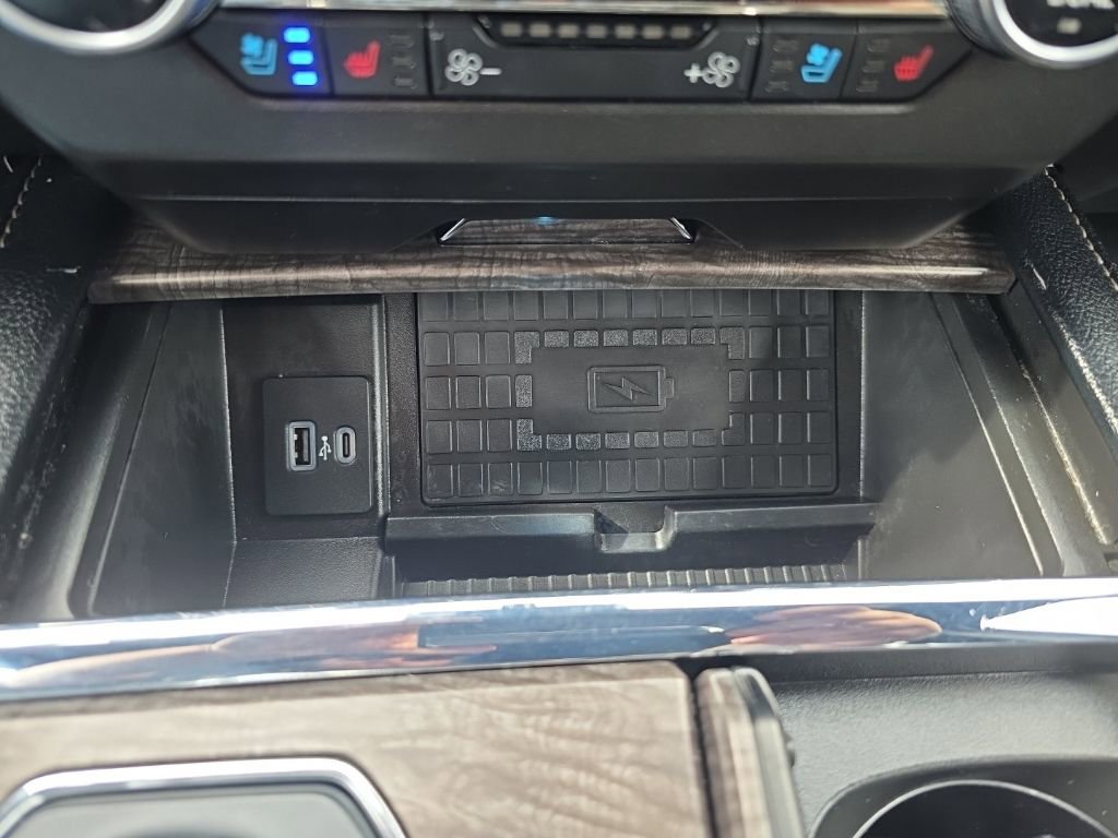 Used 2021 Ford Expedition Limited image 24