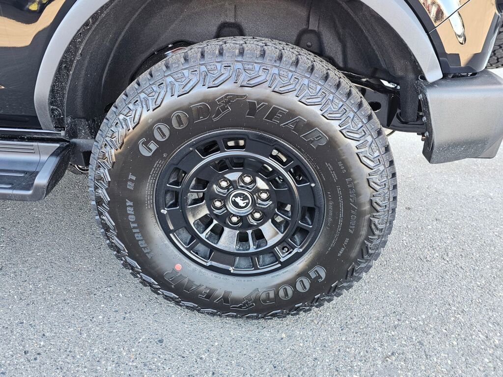 New 2026 Ford Bronco Outer Banks AWD/4WD image 7