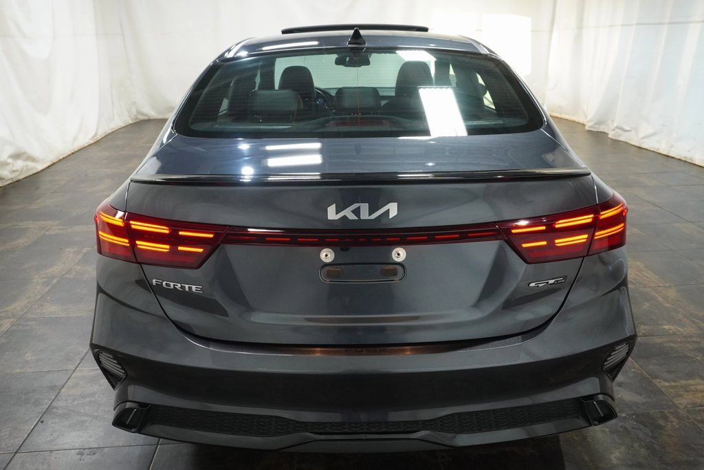 Used 2023 Kia Forte GT-Line w/ GT-Line Premium Package image 5