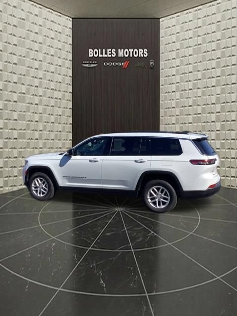 Certified 2023 Jeep Grand Cherokee L Laredo w/ Luxury Tech Group I AWD/4WD image 7