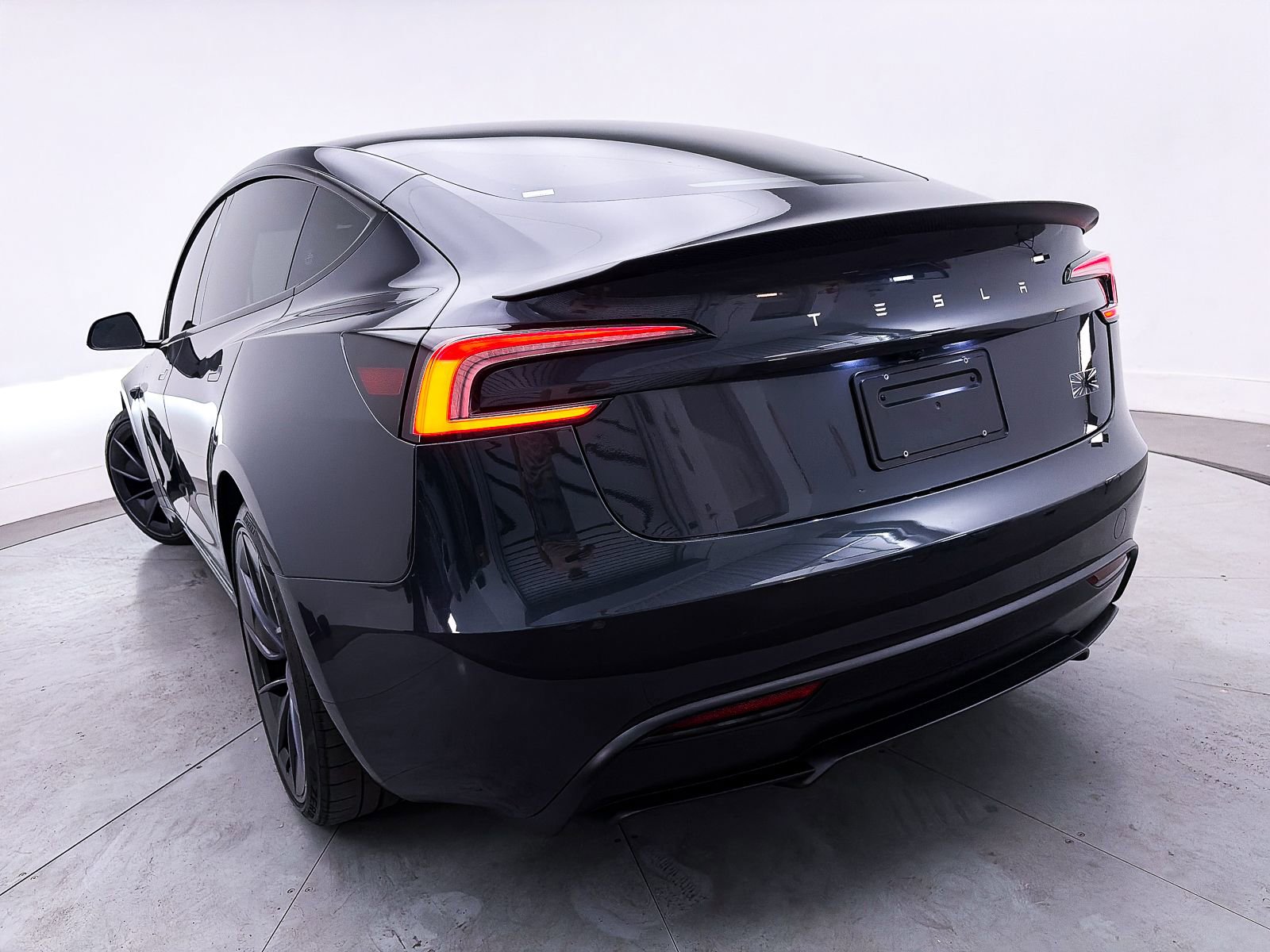 Used 2024 Tesla Model 3 Performance image 8