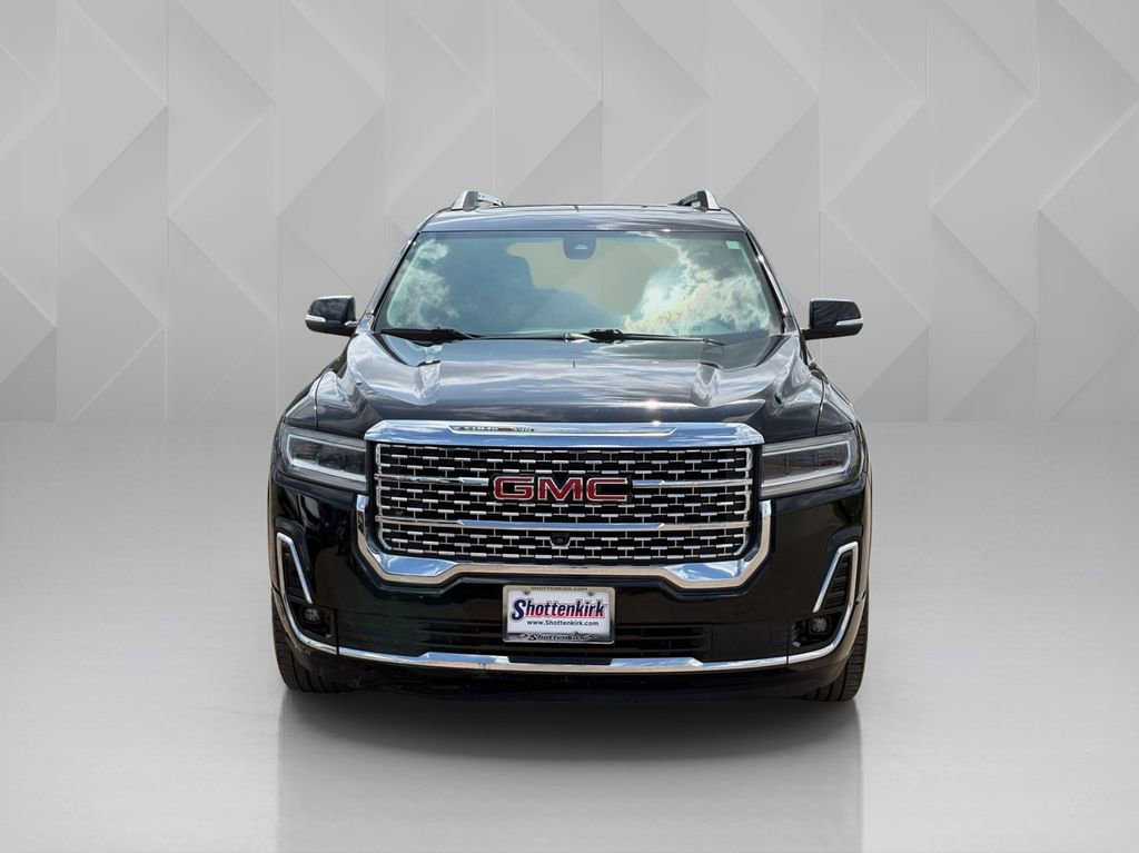 Used 2020 GMC Acadia Denali w/ Technology Package FWD image 2