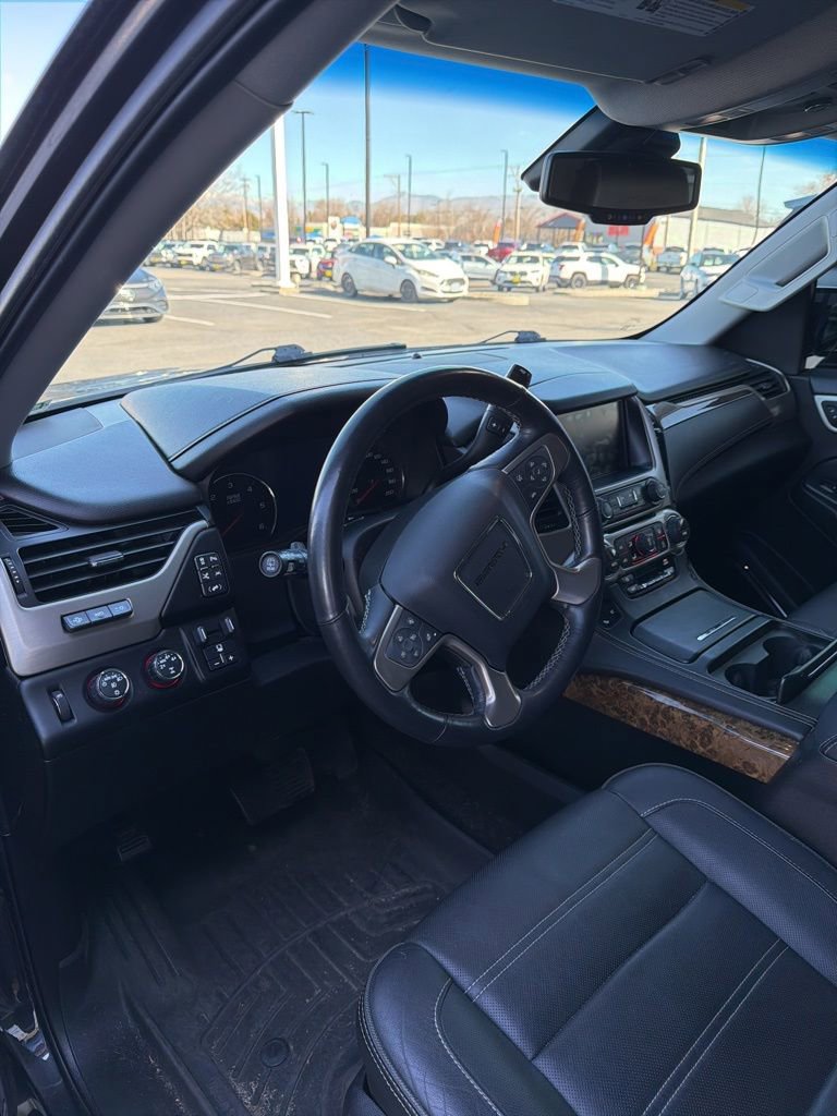 Used 2016 GMC Yukon Denali image 9
