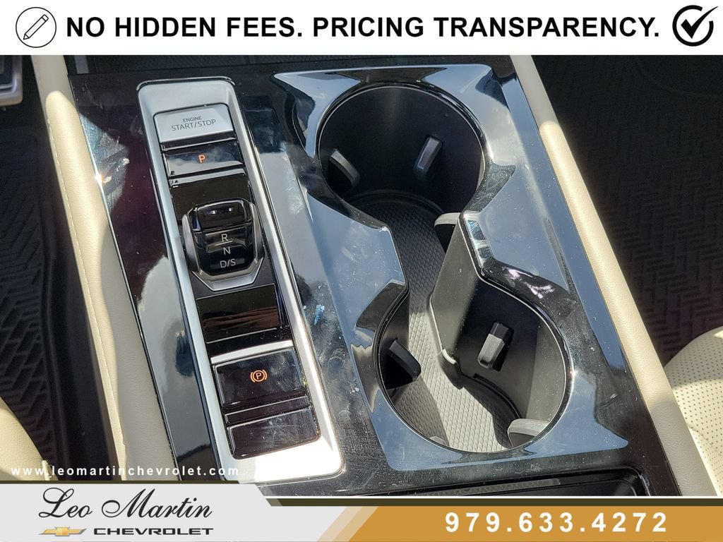 Used 2024 Volkswagen Atlas SEL Premium R-Line AWD/4WD image 29