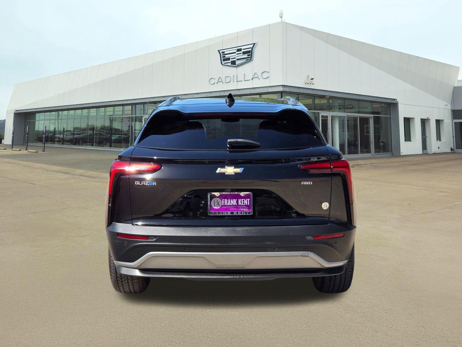 Used 2024 Chevrolet Blazer EV LT AWD/4WD image 5