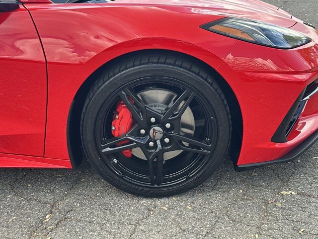 Used 2024 Chevrolet Corvette Stingray Preferred Cpe w/ Z51 Performance Package RWD image 14