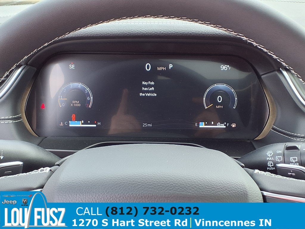 New 2025 Jeep Grand Cherokee L Limited w/ Luxury Tech Group II image 13