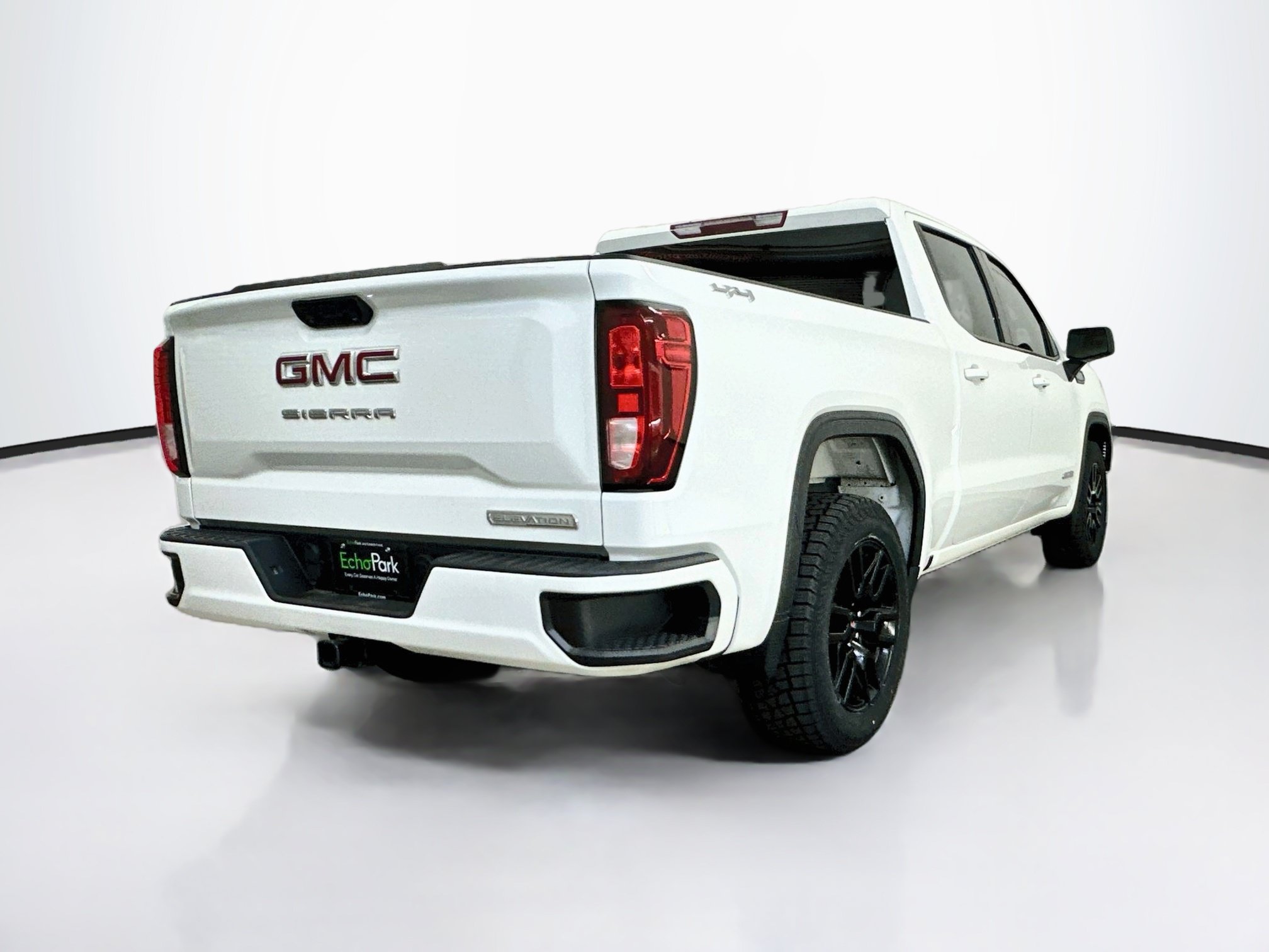 Used 2024 GMC Sierra 1500 Elevation AWD/4WD image 9