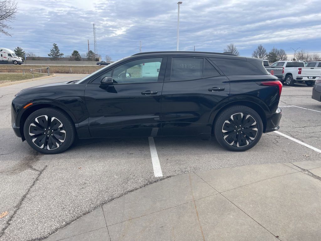 New 2025 Chevrolet Blazer EV RS image 6