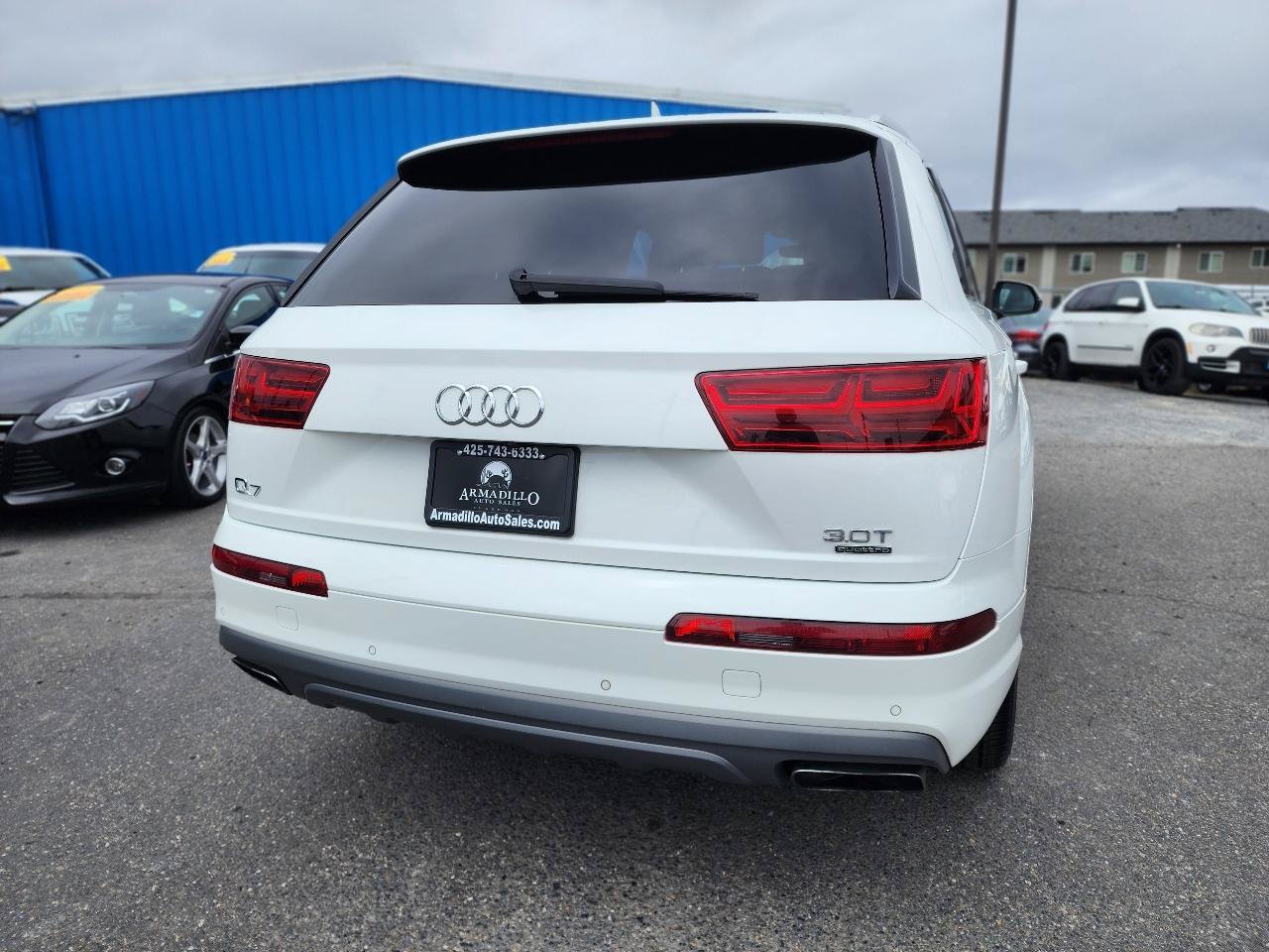 Used 2017 Audi Q7 3.0T Premium AWD/4WD image 7