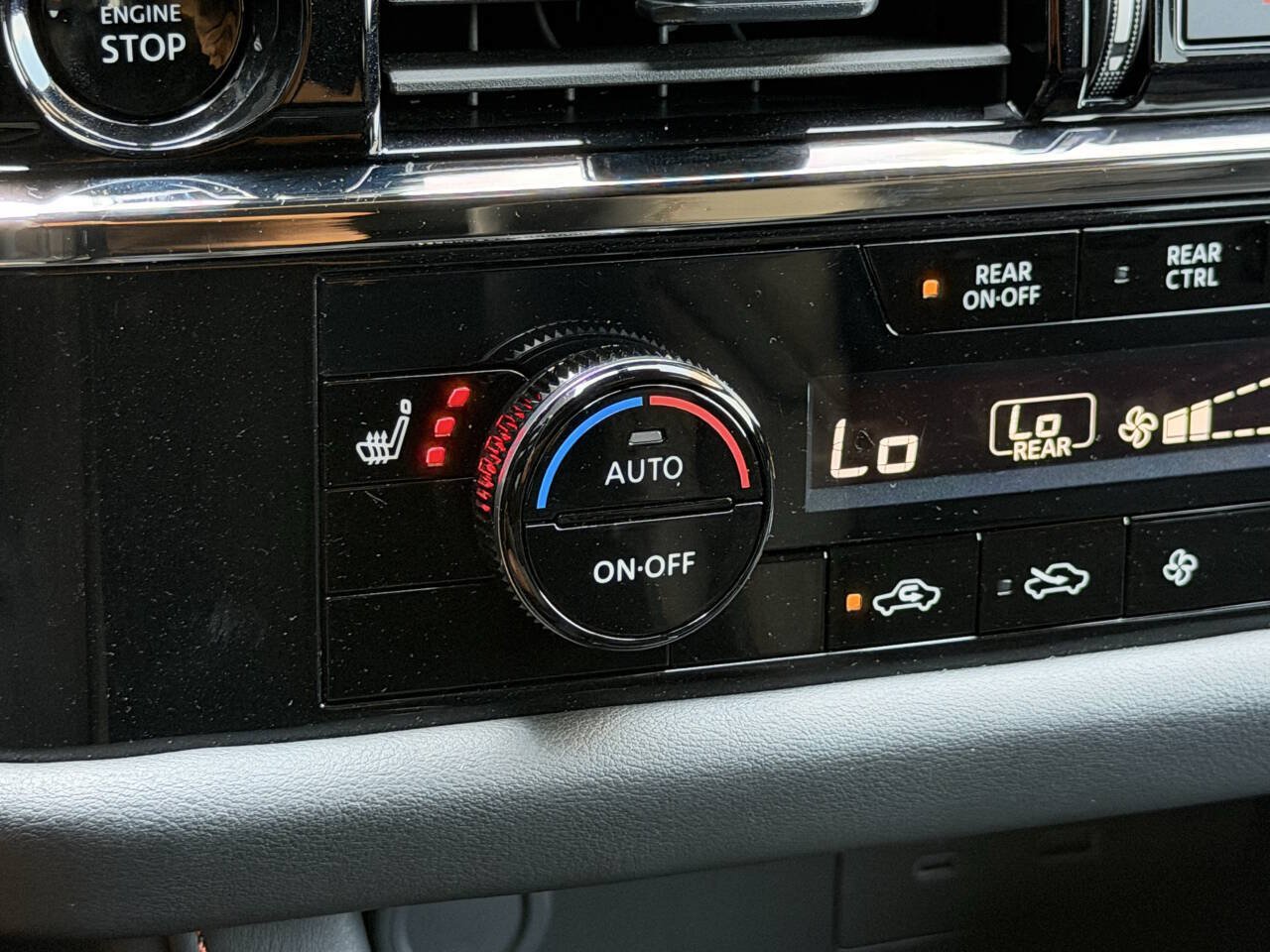Used 2025 Nissan Pathfinder Rock Creek AWD/4WD image 29
