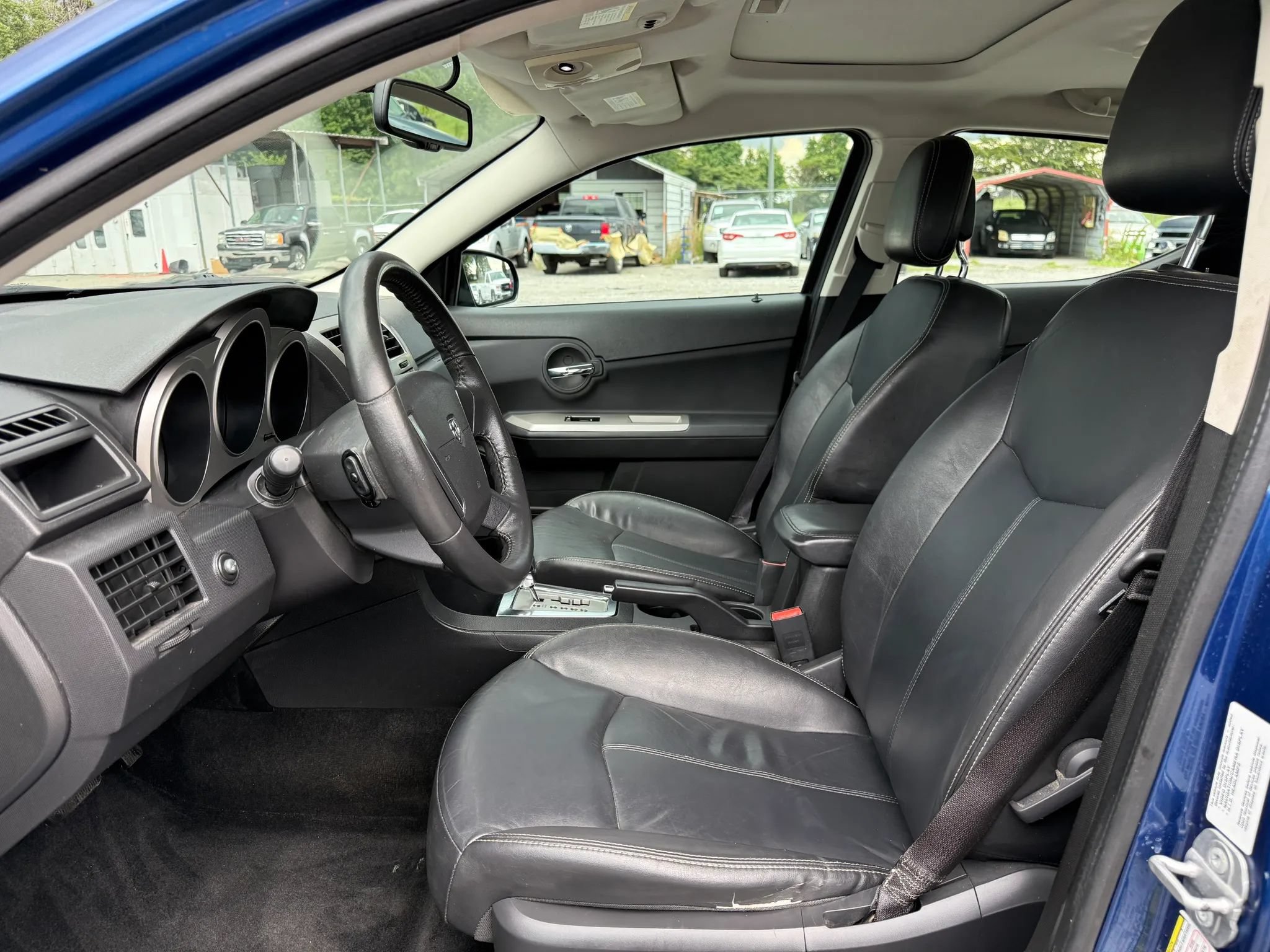 Used 2010 Dodge Avenger R/T w/ Premium Convenience Group FWD image 2