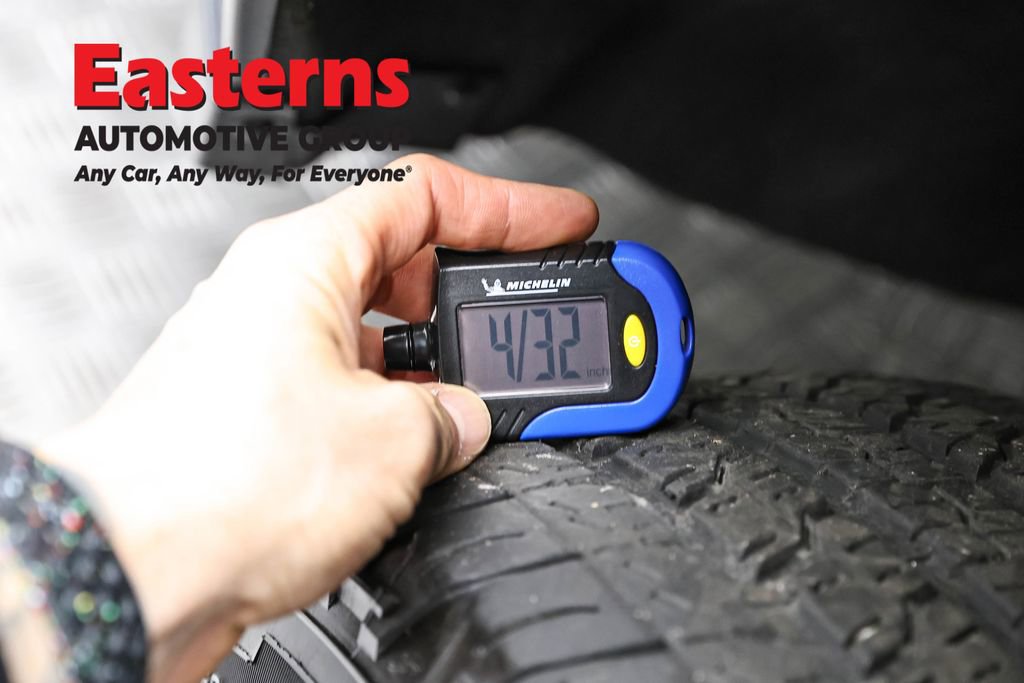 Used 2023 Chevrolet Colorado W/T RWD image 25