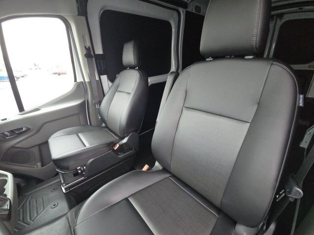 New 2026 Ford Transit 250 148 Medium Roof Extended AWD w/ Load Area Protection Package image 16