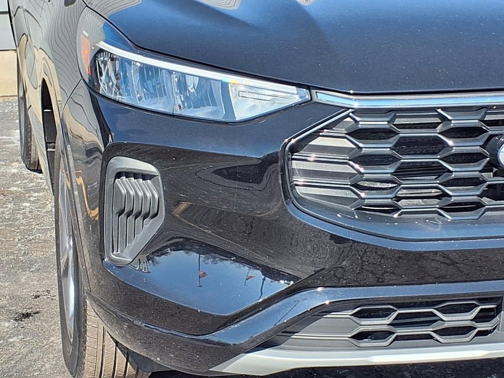 Used 2024 Ford Escape ST-Line w/ Tech Pack #1 image 28