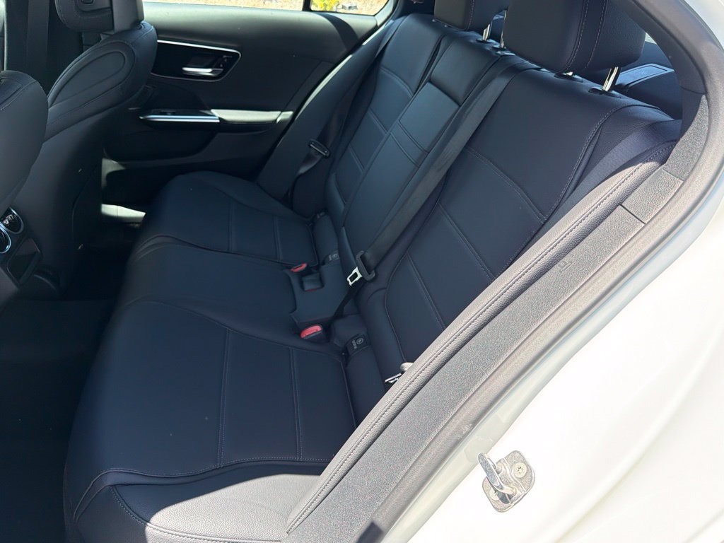 New 2026 Mercedes-Benz C 300 Sedan image 32