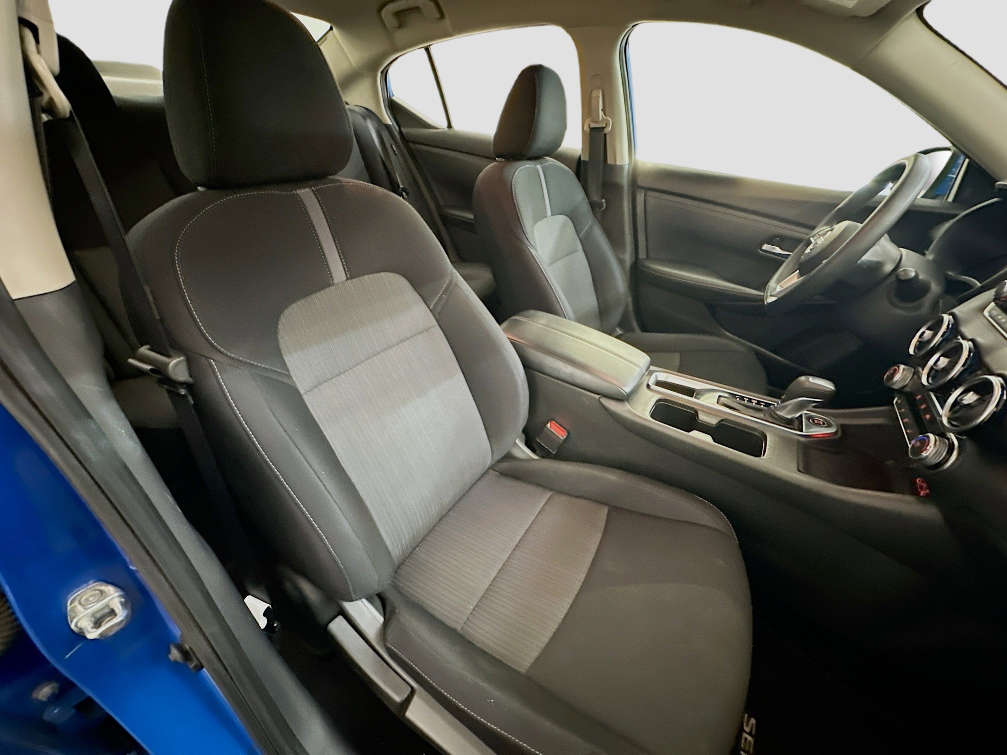 Used 2024 Nissan Sentra SV image 31