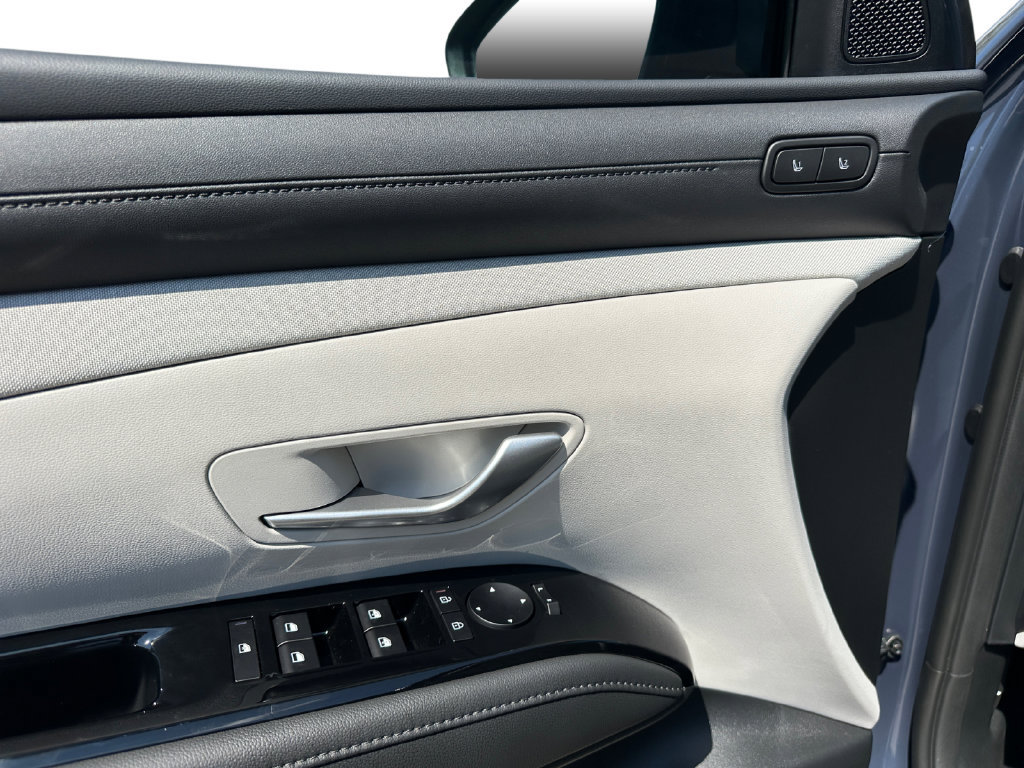 New 2026 Hyundai Tucson Limited FWD image 10
