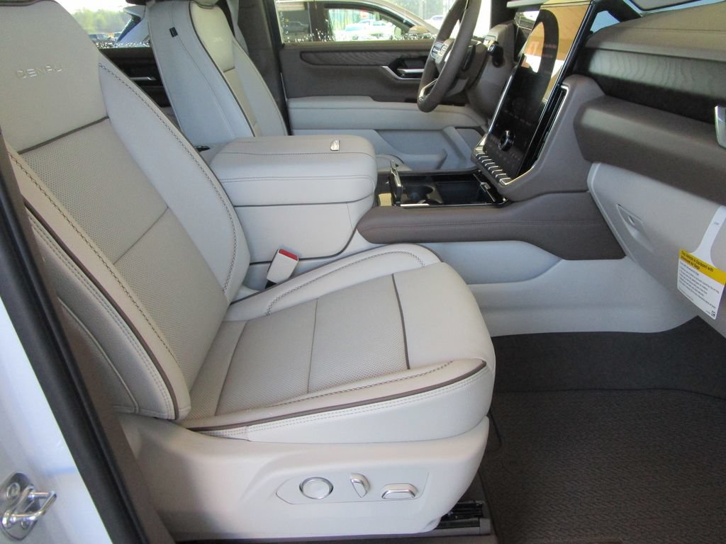 New 2026 GMC Yukon XL Denali w/ Advanced Technology Package RWD image 23