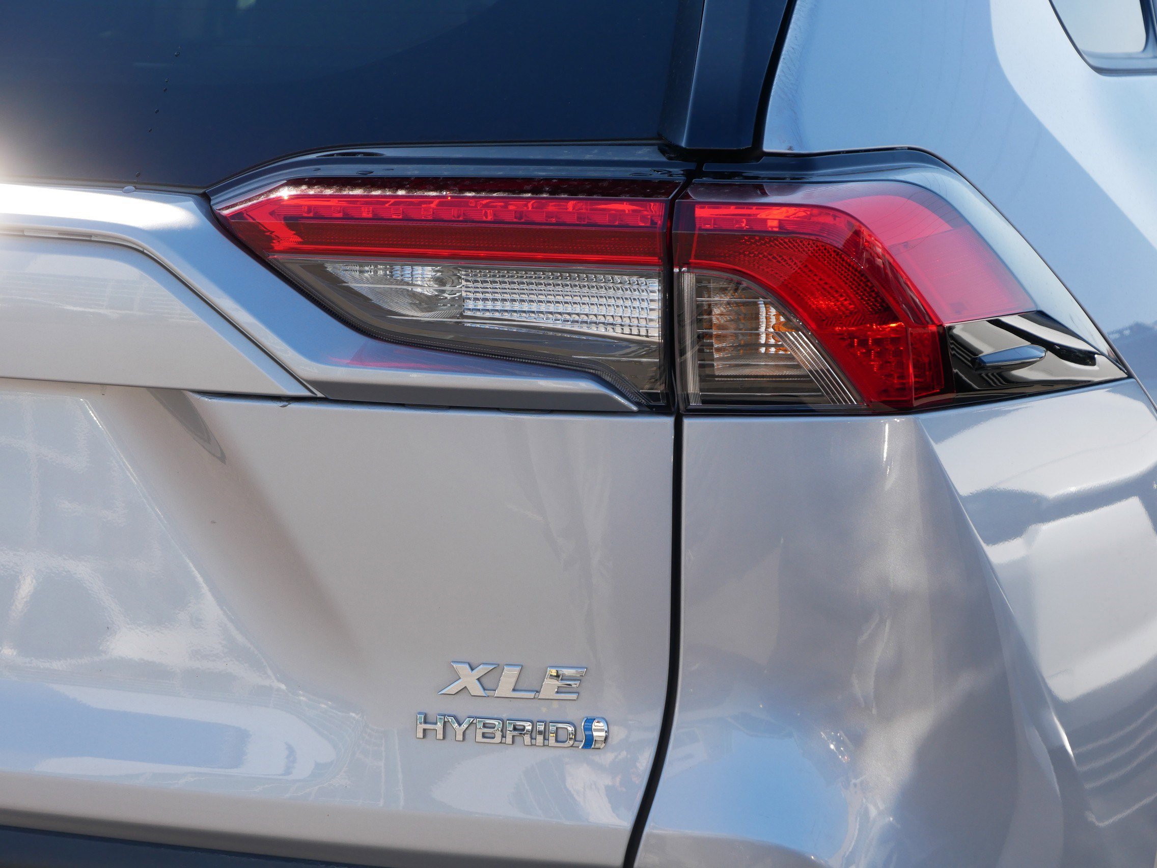 Used 2023 Toyota RAV4 XLE w/ Convenience Package AWD/4WD image 17