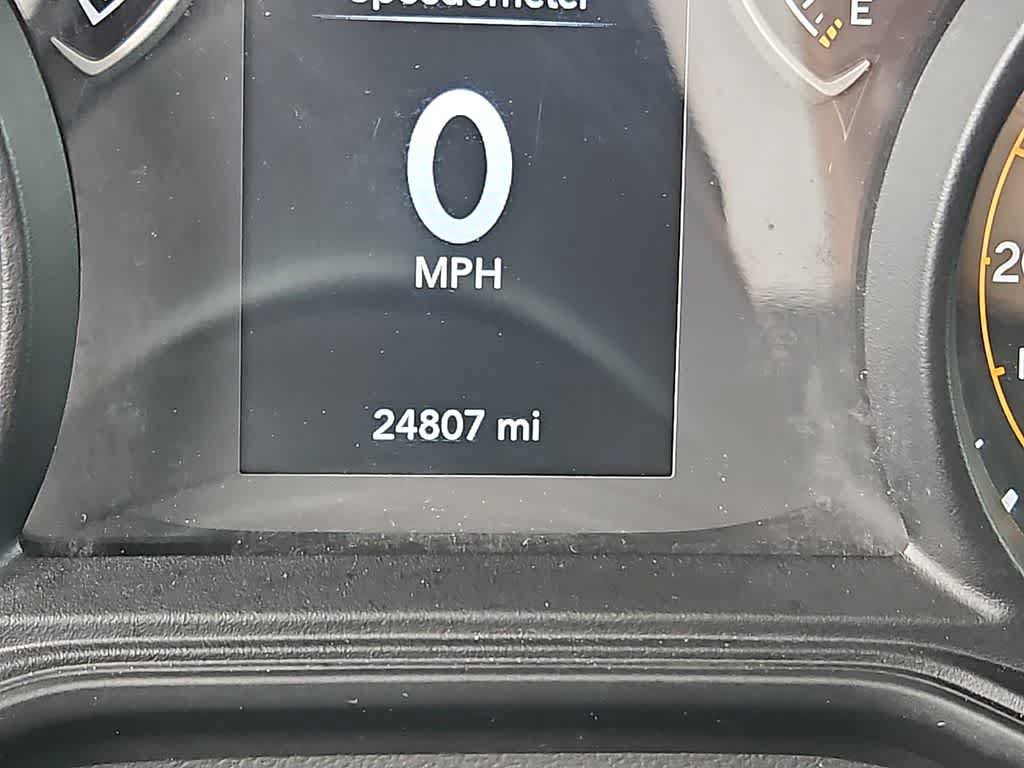 Used 2025 Jeep Wrangler Unlimited Sport AWD/4WD image 18