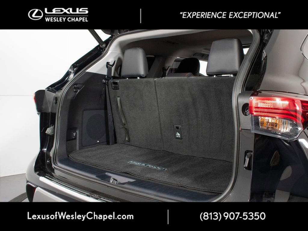 Used 2020 Toyota Highlander Platinum image 16