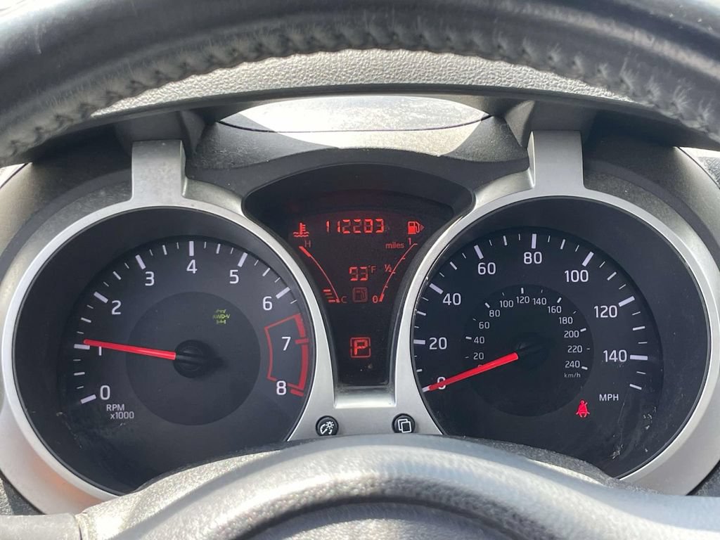 Used 2015 Nissan Juke SV AWD/4WD image 19