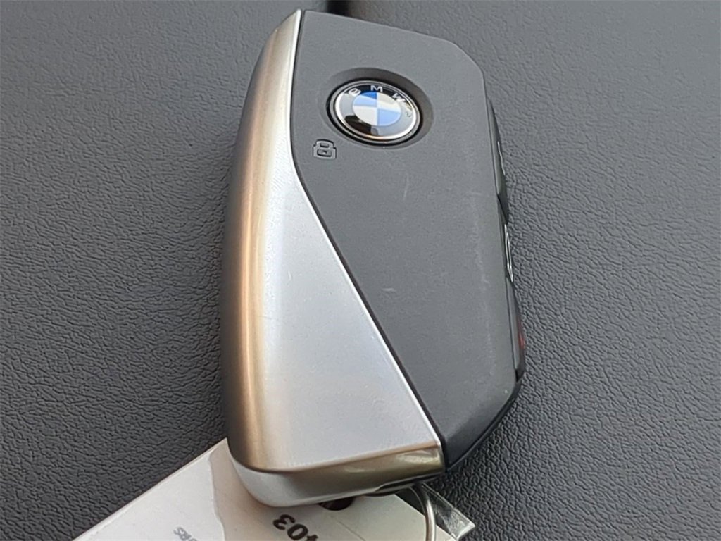 New 2026 BMW X7 xDrive40i w/ Premium Package image 29