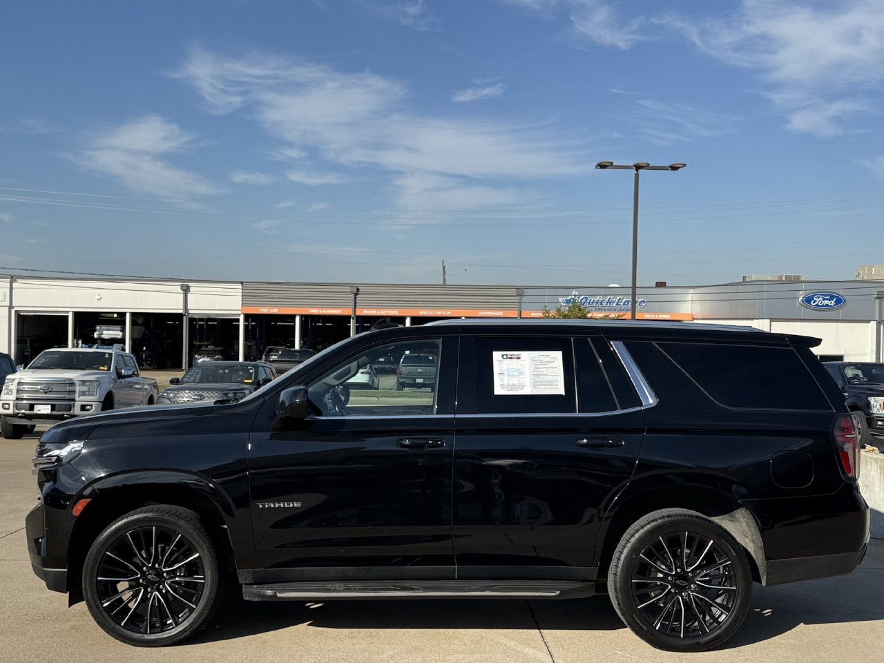Used 2021 Chevrolet Tahoe LT RWD image 3