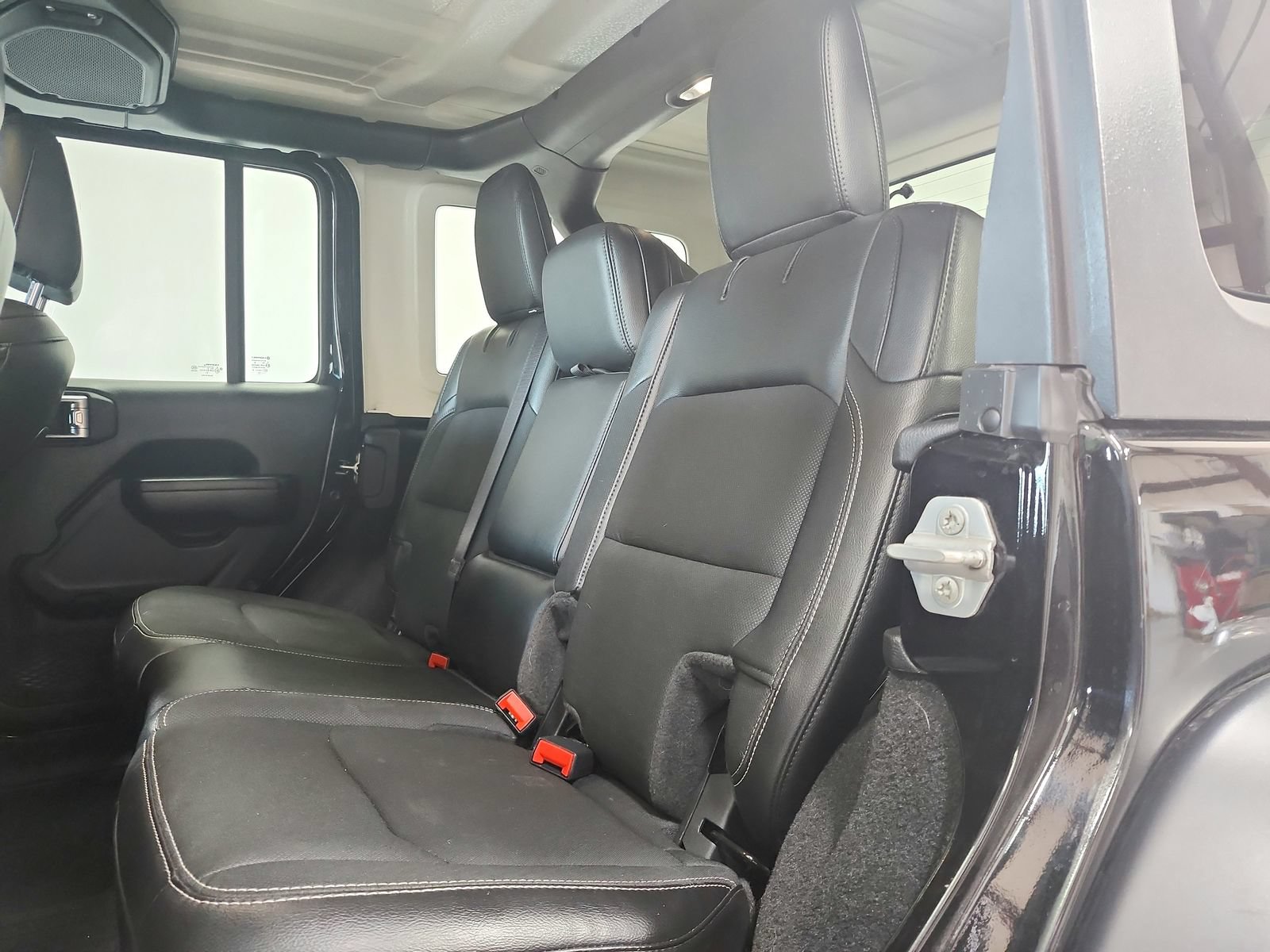 Used 2021 Jeep Wrangler Unlimited Sport AWD/4WD image 11