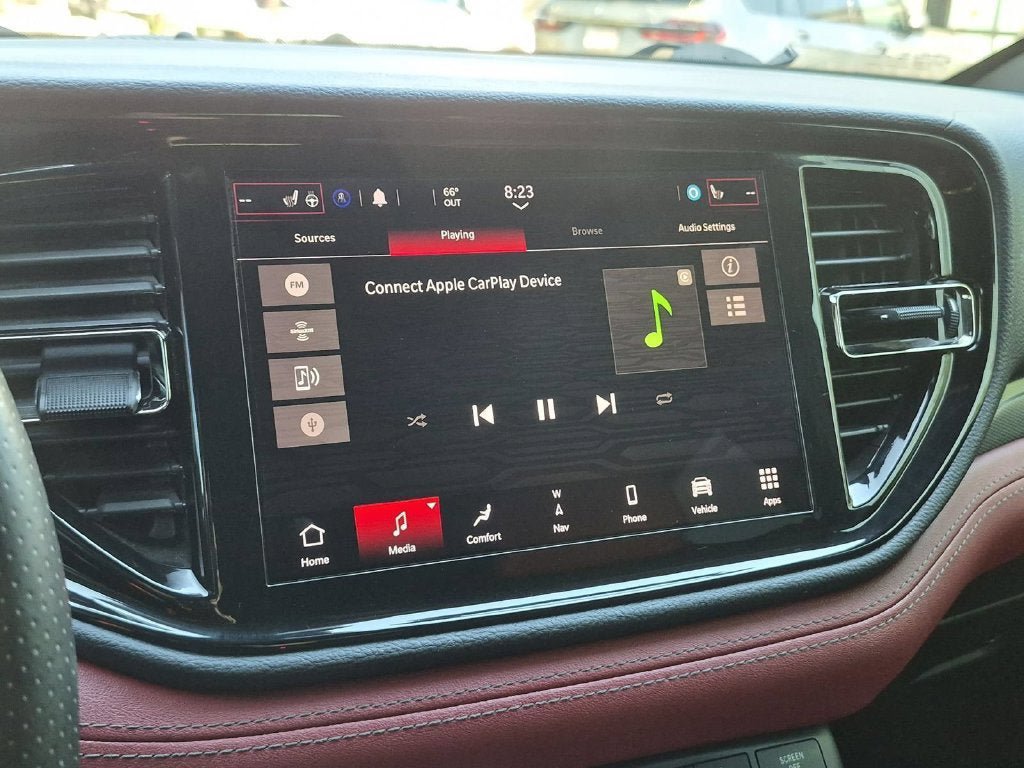 Used 2022 Dodge Durango R/T w/ Blacktop Package AWD/4WD image 17
