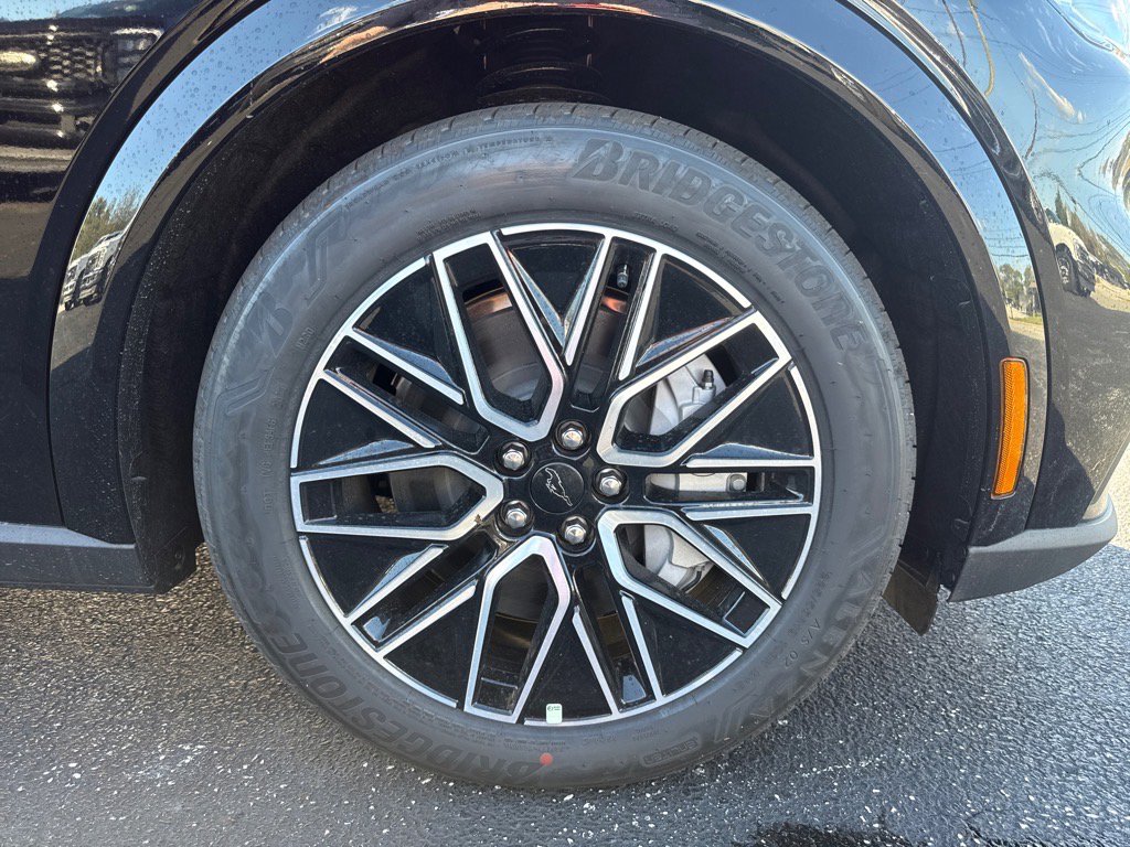 New 2025 Ford Mustang Mach-E Premium image 4