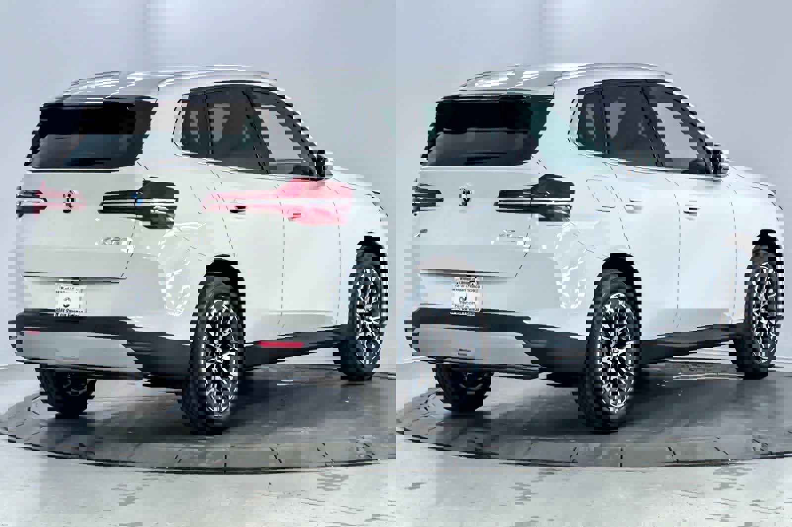 Used 2026 BMW X3 xDrive30 w/ Convenience Package image 2