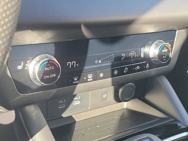 New 2026 Mitsubishi Outlander SE FWD image 33