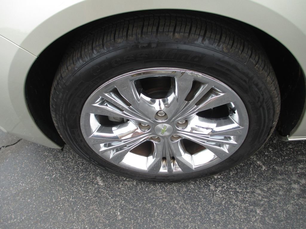 Used 2015 Chevrolet Impala LT image 13
