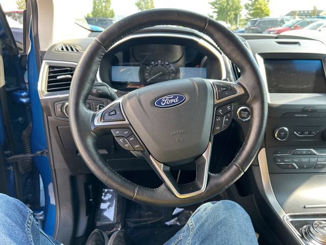 Used 2020 Ford Edge SEL w/ Convenience Package AWD/4WD image 11