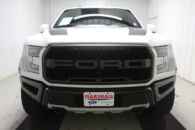Used 2018 Ford F150 Raptor w/ Equipment Group 802A Luxury AWD/4WD image 2