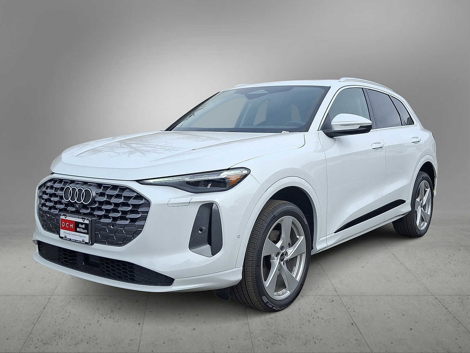 New 2025 Audi Q5 Premium Plus