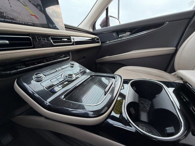 Certified 2023 Lincoln Nautilus Reserve image 38