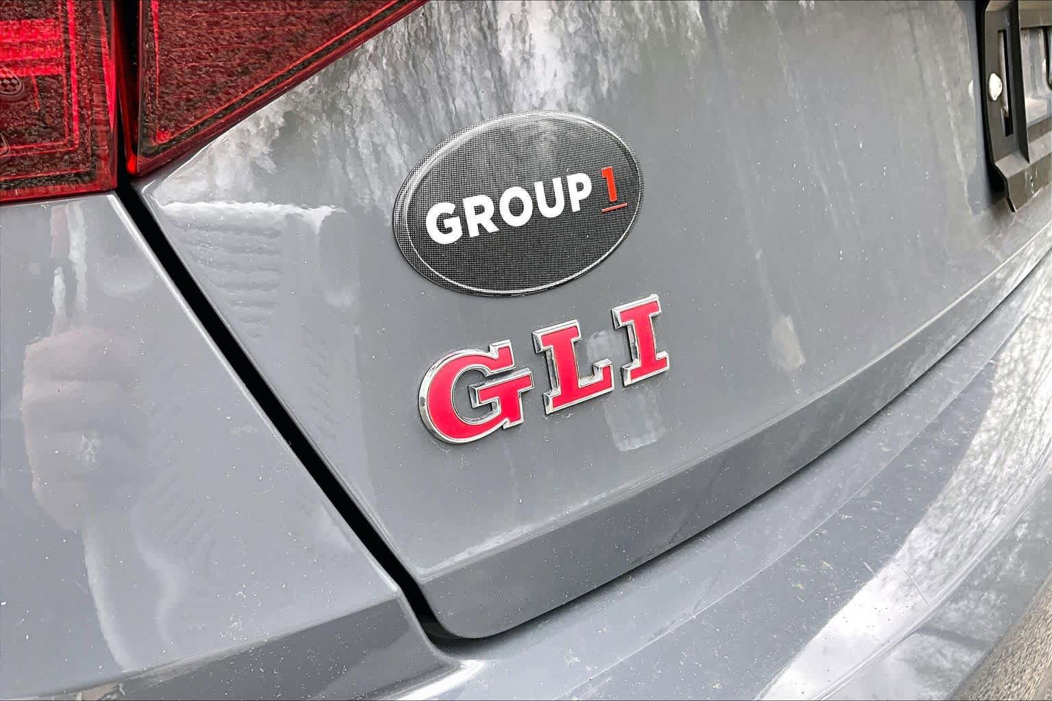 Used 2021 Volkswagen Jetta GLI FWD image 10
