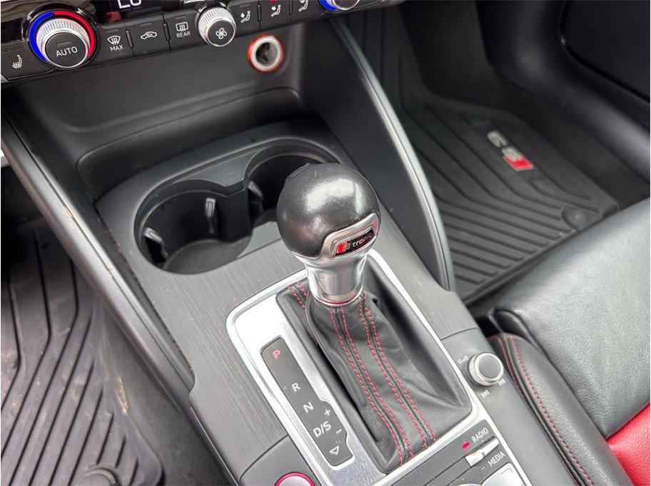 Used 2016 Audi S3 Prestige AWD/4WD image 36