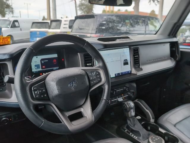 Used 2022 Ford Bronco Outer Banks image 8